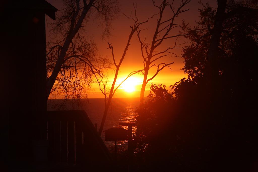Tofte Cliff Dweller On Lake Superior מראה חיצוני תמונה