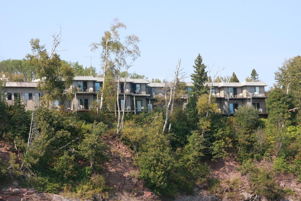Tofte Cliff Dweller On Lake Superior מראה חיצוני תמונה