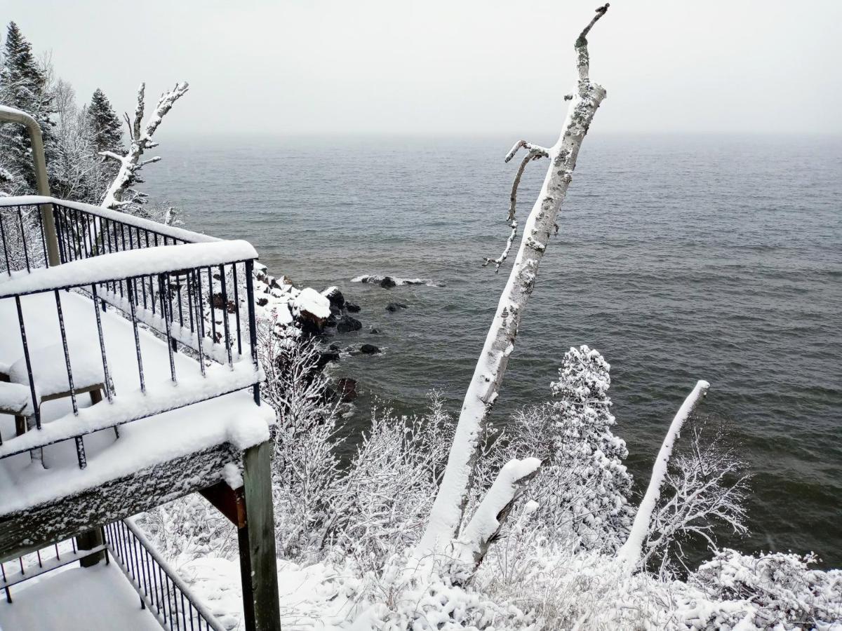 Tofte Cliff Dweller On Lake Superior מראה חיצוני תמונה