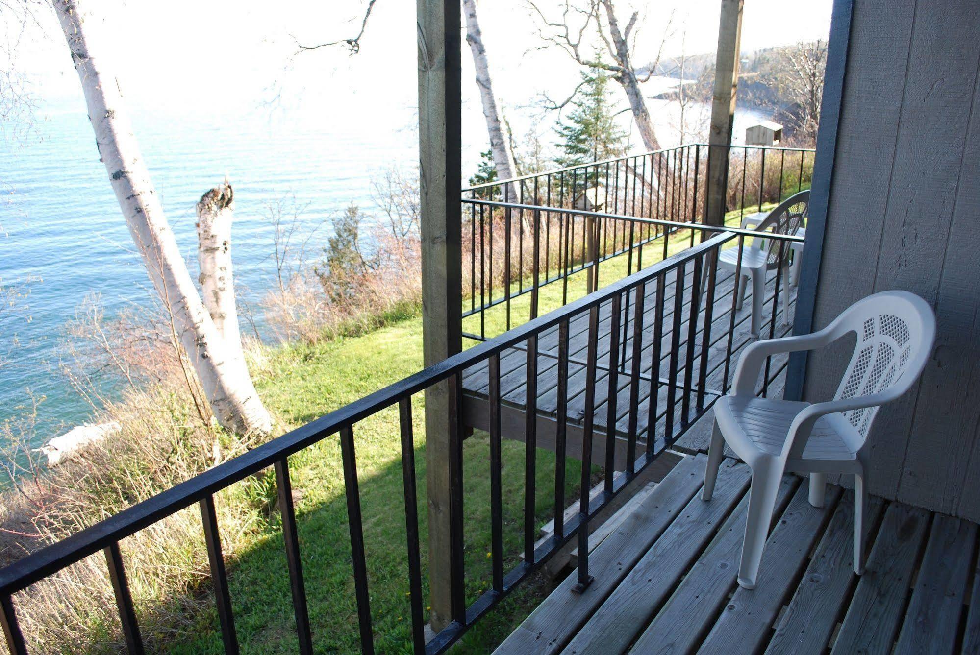 Tofte Cliff Dweller On Lake Superior מראה חיצוני תמונה