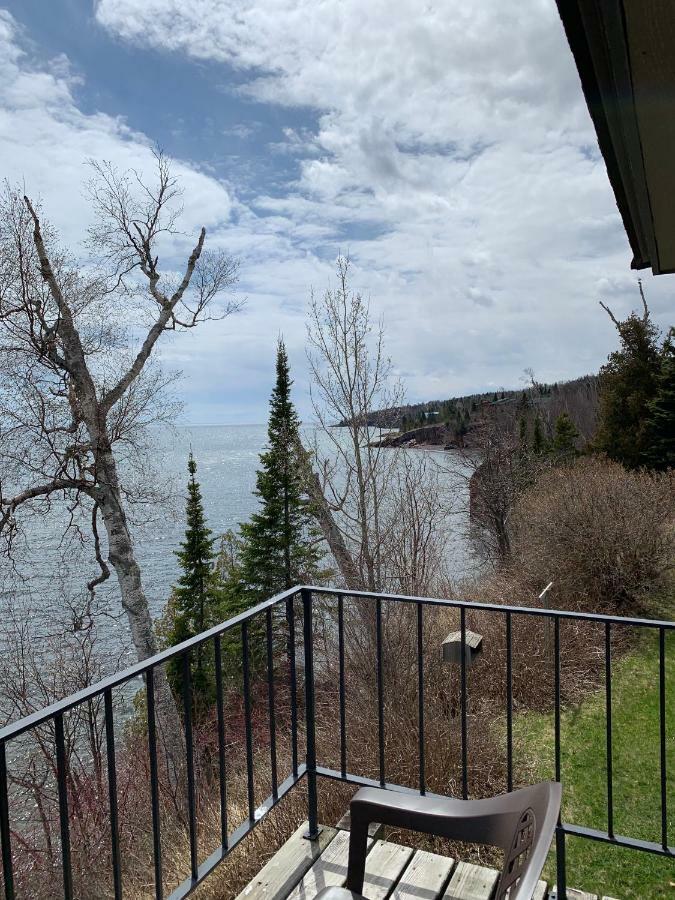 Tofte Cliff Dweller On Lake Superior מראה חיצוני תמונה